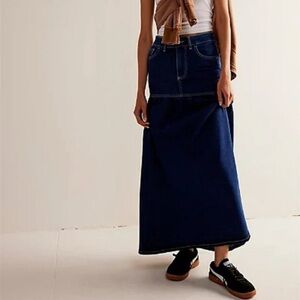 Free People We the Free Jordan Denim Maxi Skirt Dark Wash